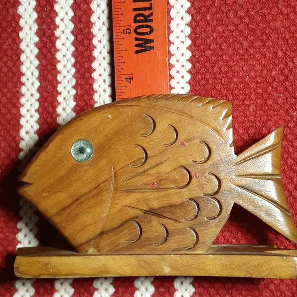 Vintage Fish Napkin Holder - Picture 10 of 12